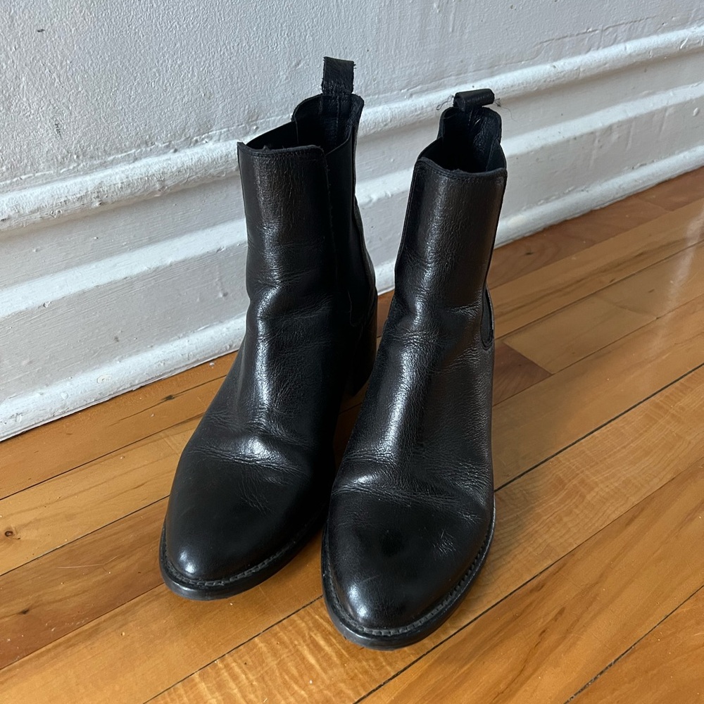 Black ankle boot size 9